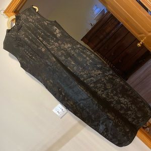 !! Price Drop !!!  Great Deal Asian Brocade Evening Event Dress Beautiful